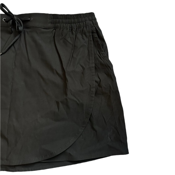 NEW Eddie Bauer Ladies' Tulip Hem Skort Black - Size L - Picture 9 of 12